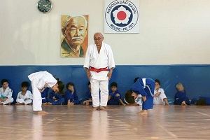 Tadao Nagai dando aula na Academia Nagai de Recife